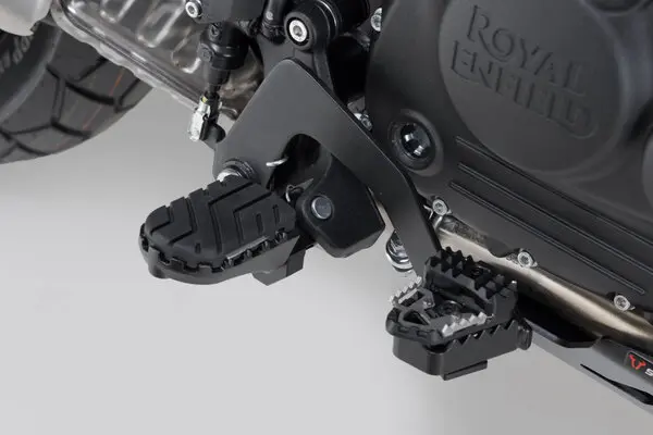 SW-Motech ION footrest Kitt. Svart Royal Enfield Himalayan 450 (23-) 
