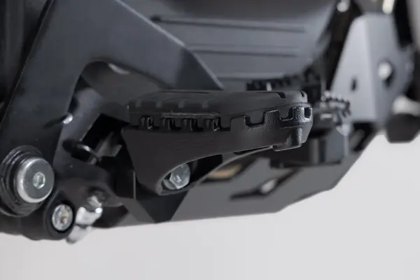 SW-Motech ION footrest Kitt. Svart Royal Enfield Himalayan 450 (23-) 
