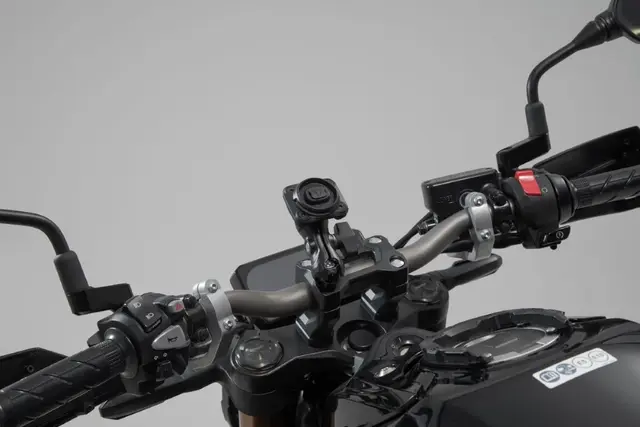 Universal GPS Monteringskit med T-Lock Triumph 
