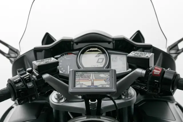 Sw-Motech GPS mount for handlebar Black. Yamaha FJR 1300 (04-). 