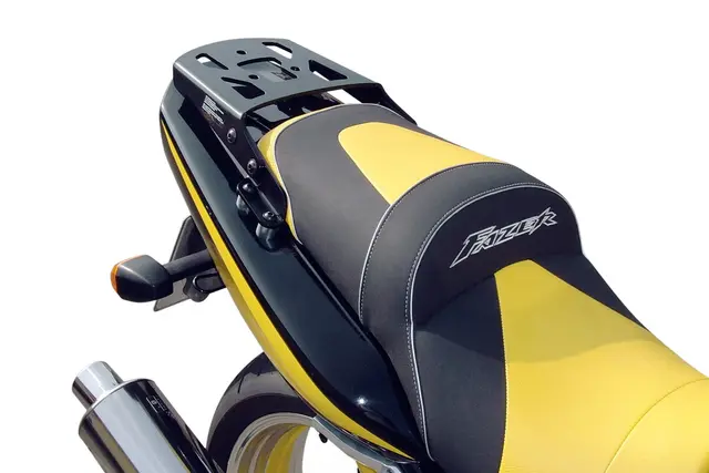 Sw-Motech ALU-RACK Black. Yamaha FZS 600 Fazer (97-03). 
