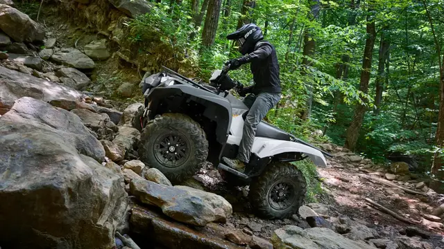 Yamaha Grizzly 700 EPS 2024 TA - Traktor 40 km/t 