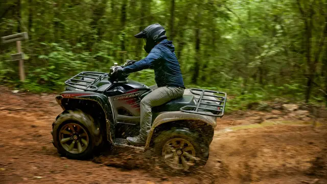 Yamaha Grizzly 700 EPS XT-R 2024 TA - Traktor 40 km/t 