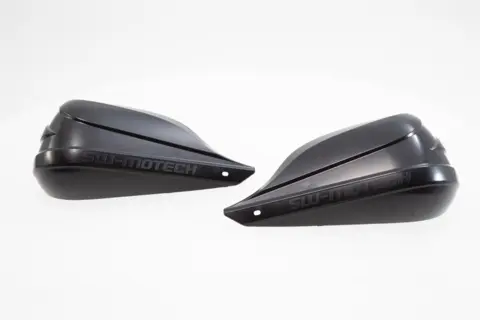 BarkBusters Storm Handguards Kit Yamaha MT-07, MT-09, XSR700/900 (21-)