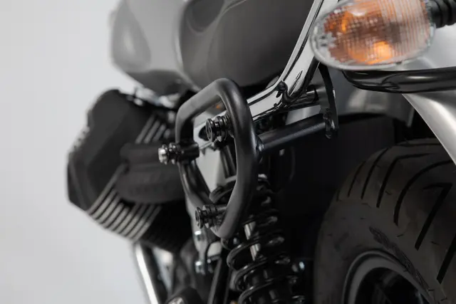 Sw-Motech SLC side carrier left Moto Guzzi V7 lll (16-). 