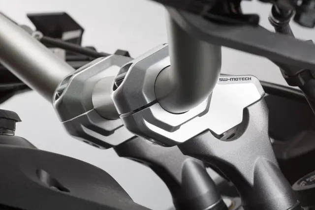 Sw-Motech Bar back for Ø 28 mm handlebar H=30 mm. Back 22 mm. Silver. 