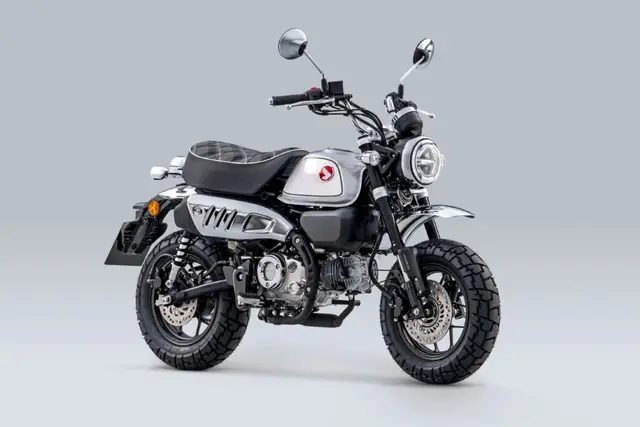 Honda Monkey 125 2023 Pearl Shining Black 