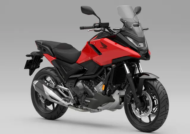 Honda NC750X DCT 2025 FIGHTING RED 