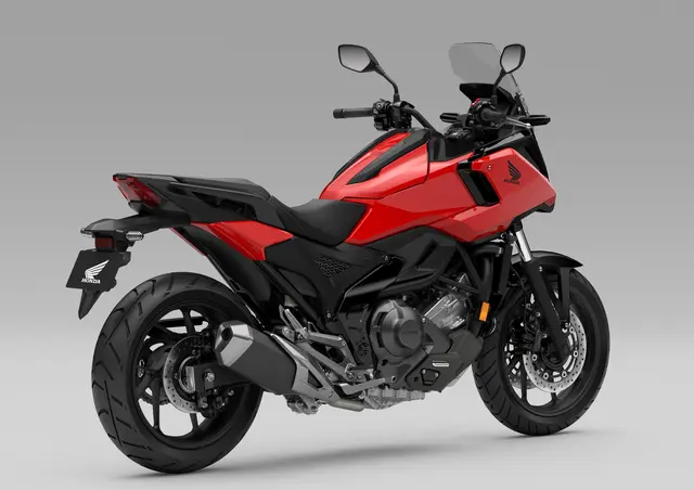 Honda NC750X DCT 2025 FIGHTING RED 