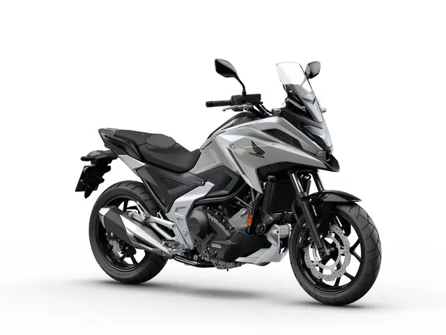 Honda NC750X DCT 2024 PEARL DEEP MUD GREY 