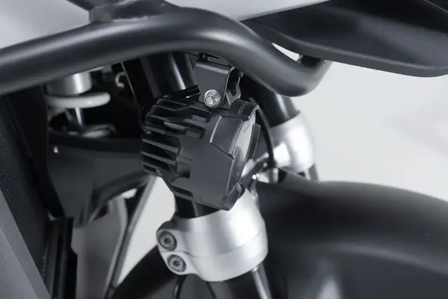 Sw-Motech EVO Tåkelys Kit Kompakte LED-lykter med fester 