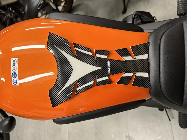 Oxford Tankpad Glowz 