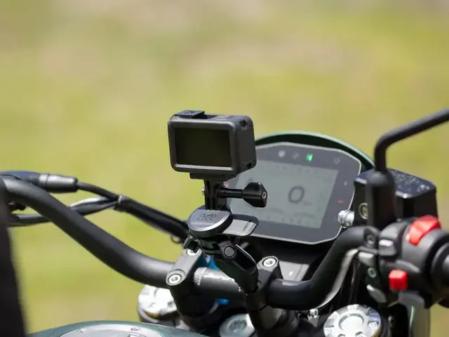QUAD LOCK Actionkamera Adapter Fest kamera på din Quad Lock mobilholder 