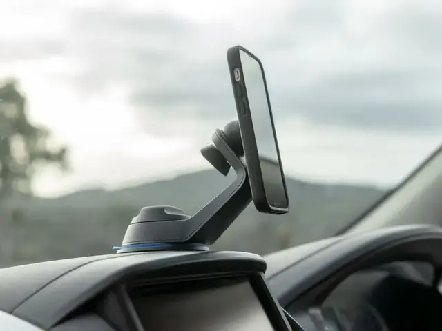 QUAD LOCK Mobilholder Sugekopp - Bil Festes på dashbord