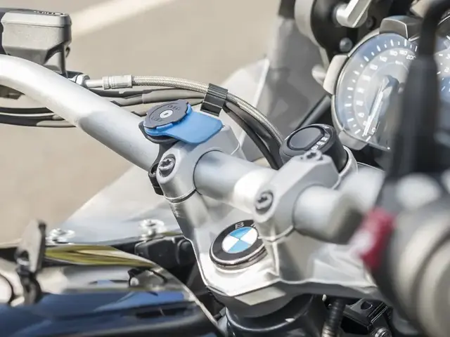 QUAD LOCK Mobilholder Styrefeste - MC For Motorsykkel