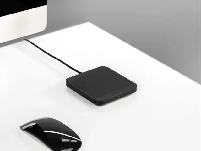 QUAD LOCK Trådløs Lader Støtter MAG og Magsafe 
