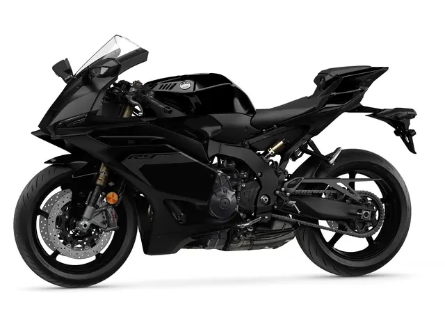 Yamaha R9 2025 TECH BLACK 