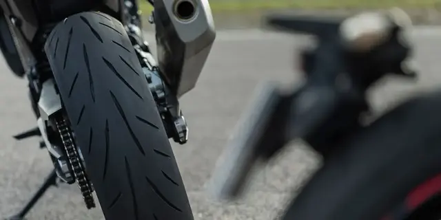Bridgestone Battlax Hypersport S23 Bakdekk 180/55-17 