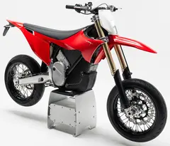 Stark VARG SM 60 Hk 2026 STARK RØD