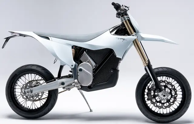 Stark VARG SM 60 Hk 2026 SNØHVIT 