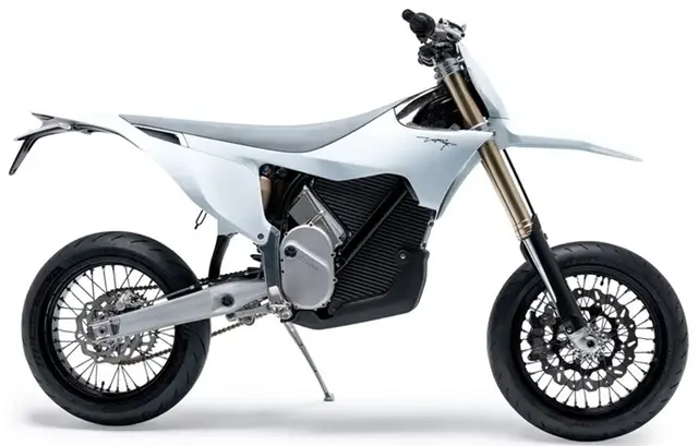 Stark VARG SM 60 Hk 2026 SNØHVIT 