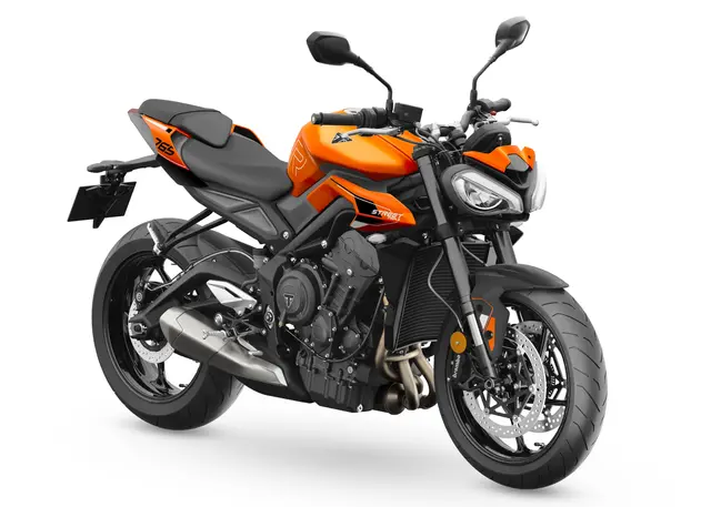 Triumph Street Triple R 2025 MATT BAJA OARNGE 