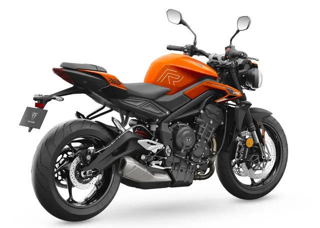 Triumph Street Triple R 2025 MATT BAJA OARNGE 