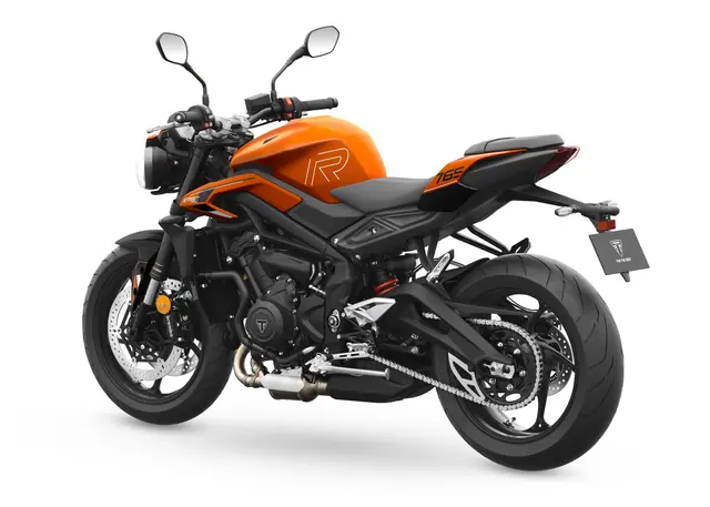 Triumph Street Triple R 2025 MATT BAJA OARNGE 