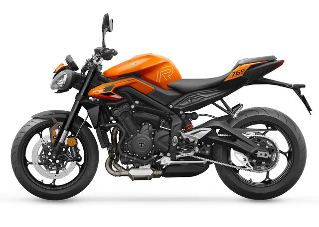 Triumph Street Triple R 2025 MATT BAJA OARNGE 