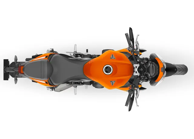 Triumph Street Triple R 2025 MATT BAJA OARNGE 
