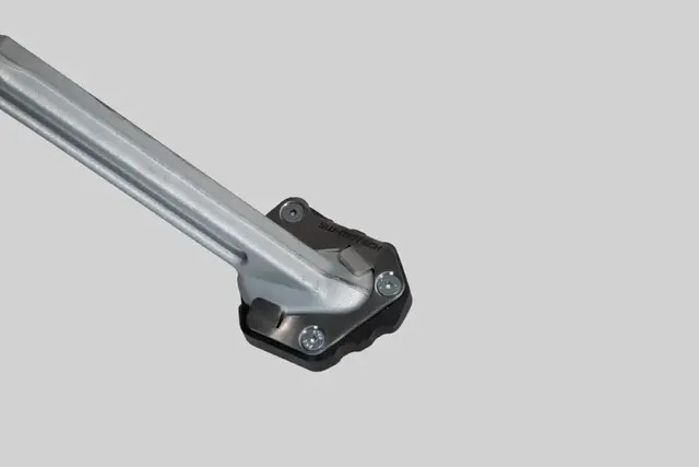 Sw-Motech Extension for side stand foot Svart / Sølv. Triumph Tiger 900/GT (19-) 