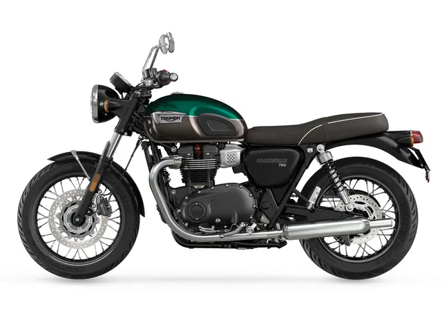 Triumph Bonneville T100 2025 COMPETITION GREEN / IRONSTONE 
