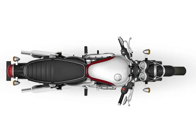 Triumph Bonneville T120 2026 ALUMINIUM SILVER / CRANBERRY RED 