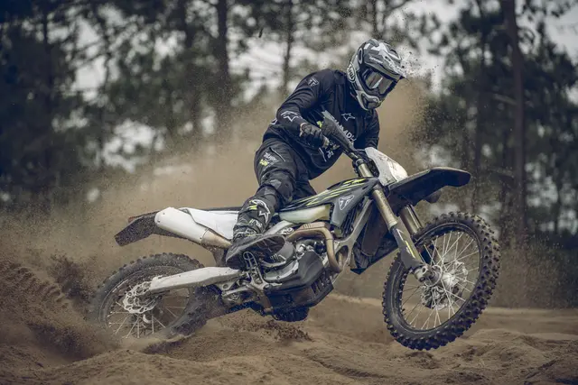 Triumph TF 250-E 2025 Enduro 