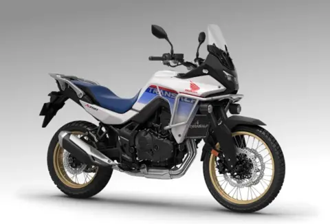 Honda Adventure Pack Transalp 750 Radiatorbeskyttelse, veltebøyler og tåke