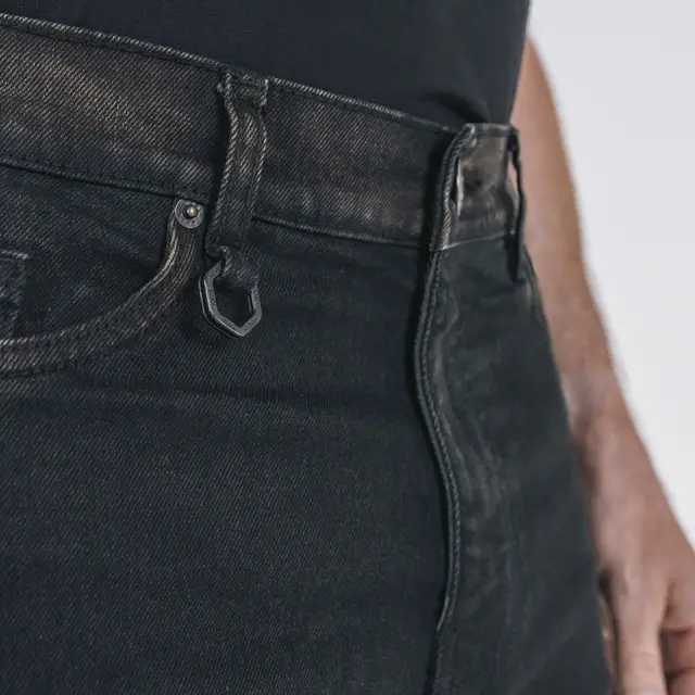 Knox Colton Slim-Tapered Jeans 30 Sort 