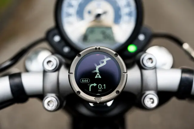 Triumph Beeline Moto II Navigasjon Brukervennlig «turn-by-turn»-navigasjon 