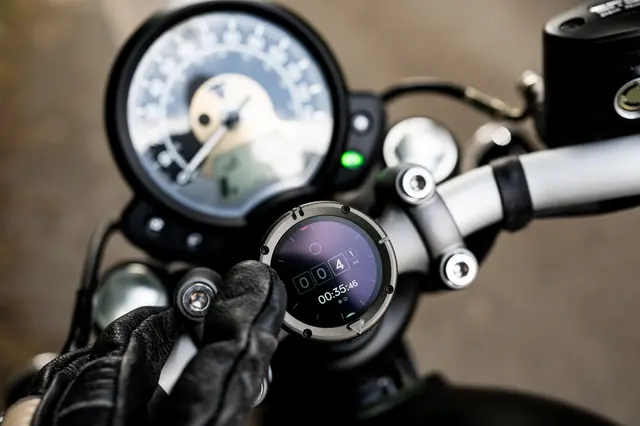 Triumph Beeline Moto II Navigasjon Brukervennlig «turn-by-turn»-navigasjon 