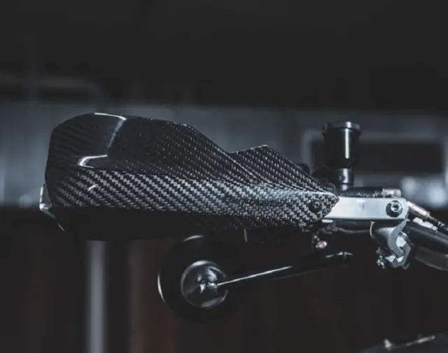 Barkbusters CARBON Handguards Kombiner med Barkbusters-feste 