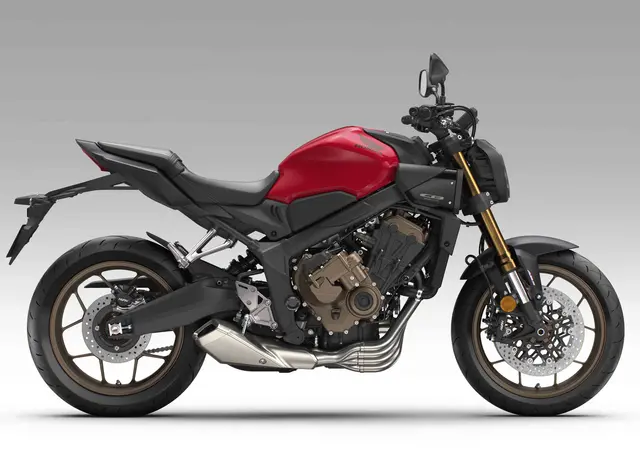 Honda CB650R E-Clutch 2026 GRAND PRIX RED 
