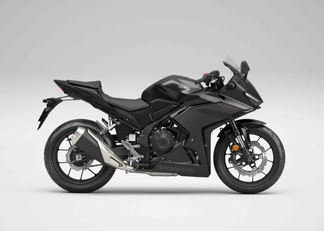 Honda CBR500R 2026 MATT GUNPOWDER BLACK / GRAPHITE BLACK 
