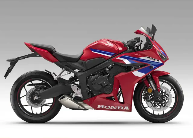 Honda CBR650R 2026 GRAND PRIX RED 