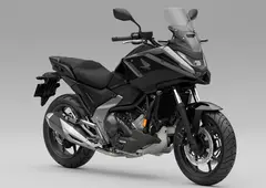 Honda NC750 X 2026 EARTH BLACK/MAT BETA SILVER METALLIC