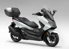 Honda Forza 350 2026 PEARL COOL WHITE