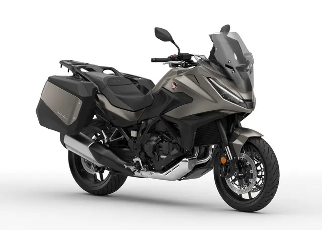 Honda NT1100 DCT EERA 2026 MAT WARM ASH METALLIC 