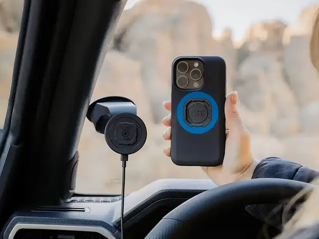 QUAD LOCK Mobilholder Sugekopp - Bil Festes på dashbord