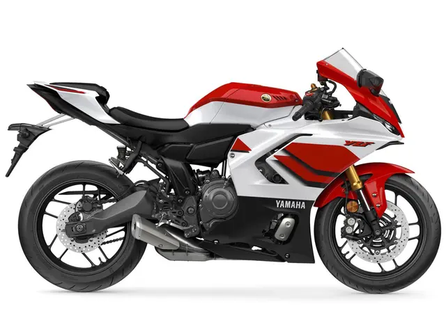 Yamaha R7 2026 Hvit/rød Velg modell og farge 