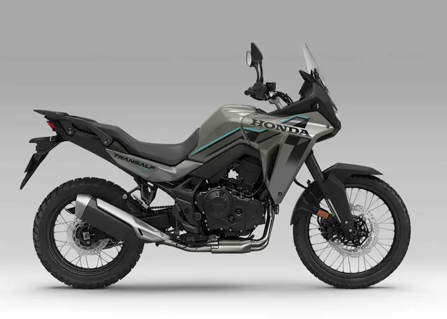 Honda XL750 2026 PEARL DEEP MUD GREY 