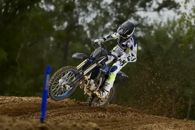 Yamaha YZ125 2027 Monster Edition 