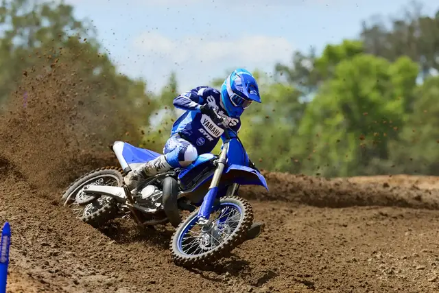 Yamaha YZ250 2027 Icon Blue 